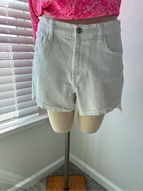 Kensie Jeans Women's White Hi-Rise Raw Edge Denim Shorts
